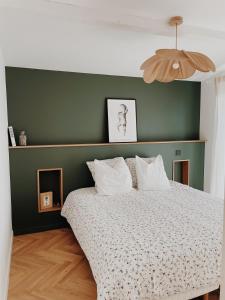 Villa avec piscine privée au calme