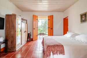 Casa Campestre con Jacuzzi y 4 habitaciones en Pereira