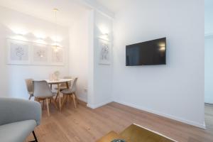 Chic Apartament în Piață Universității