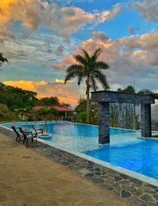 Finca Campestre Colibrí - Utica