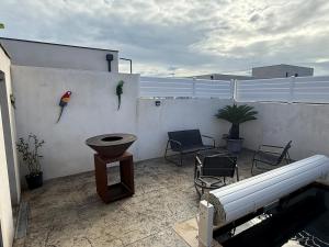 Serignan villa moderne avec piscine