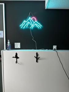 Amazing Views, Northern Lights, Stargazing Entire Guest Suite in Golden, BC Canada