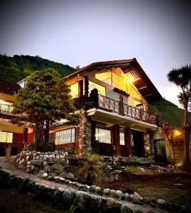 Fantástica Casa junto al río - Luisa