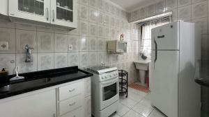 Apto aconchegante c Wi-Fi e varanda para descansar