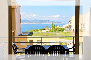 Appartements Appartement 4 pers vue mer Baie de Cannes - Antibes : photos des chambres