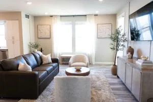 Amazing Water View with Jacuzzi & Sky Lounge - فيرنلي