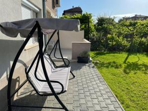 Positive Apartment - Слънчев уют и огромна веранда в сърцето на Петрич