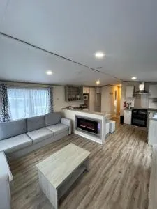 34 Brean Leisure Park Unity Beach 6 berth Passes optional No pets - 洛克斯顿