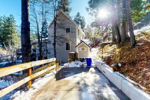 Whistle Stop Cabin