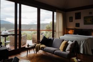 Kangaroo Ridge Retreat
