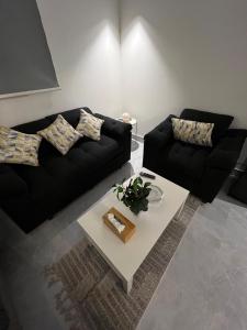 modern studio الرياض حي العقيق بجنب البولفارد