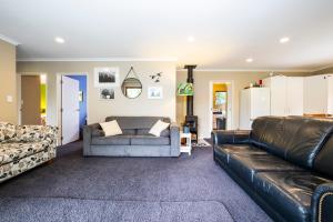 Bach Noir - Kuratau Holiday Home