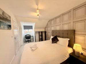 Charming, 3 Bedroom, 2 Bathroom House