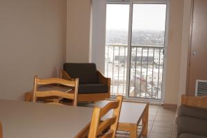Hotel Laurier - Apartment Style Residence