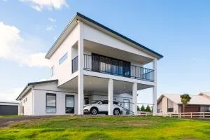 One Skyline Executive Residence - Clarence Point