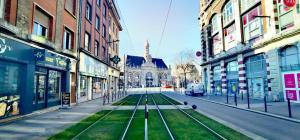 Appartements Ideal Couple & Famille - HYPER CENTRE - TRAM - WIFI - PARKING Possible - GARE - leRelaisdOdile24 : photos des chambres