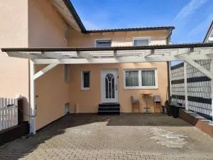 Möblierte Wohnung Nr5 - Neufahrn in Niederbayern