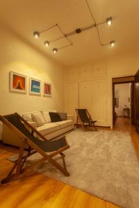 2 dorm em um prédio charmoso da decada de 1950