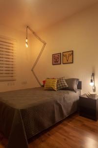 2 dorm em um prédio charmoso da decada de 1950