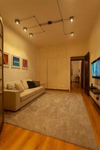 2 dorm em um prédio charmoso da decada de 1950