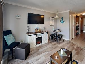 Victorian 5302- Oceans Away