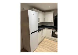 Cosy 2 Bed House near Birmingham Airport & NEC