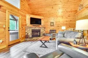 Quaint Sevierville Cabin with 2-Tier Deck and Hot Tub! - Oldham