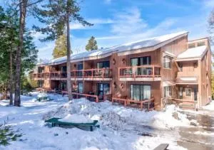 Treetop Condo in Yosemite-Sleeps 6-Balcony - La Grange
