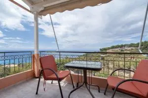 Nontas Homes 31 - Komílion