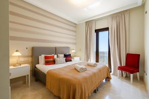 Luxury Modern 5BR Villa - Infinity pool & Panoramic sea views