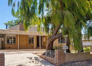 Boneo Beach Shack renovated and affordable