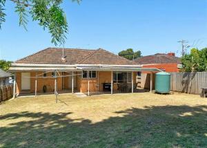 Boneo Beach Shack renovated and affordable