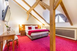 Two-Bedroom Suite room in Myo Hotel Caruso