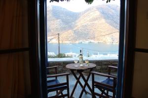 Panorama Rooms Sifnos Greece