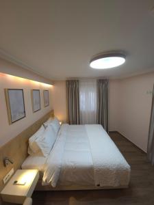 Breeze Apartment