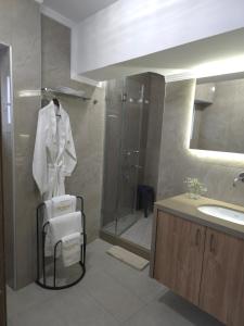 Breeze Apartment