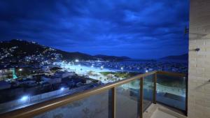 Cobertura Beira Mar com Piscina e Churrasqueira Privativa