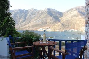 Panorama Rooms Sifnos Greece