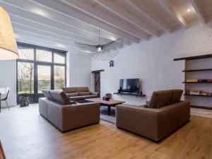 Maisons de vacances Gite familial avec piscine chauffee a Lege - FR-1-306-1296 : photos des chambres