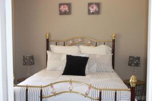 Country Style Accommodation Unit 1