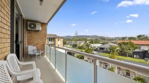 Ocean Parade 18 - Vintage Apartment, Pool, Beach, Bakery & Cafes