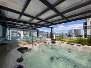 New Mini Suite, La Carolina