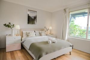 5BR Serene Retreat - Park & Poolside
