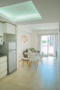 Departamento con Balcón-Cochera-Full Equipado