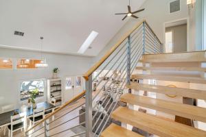 Coastal Elegance Pool Home in Sarasota