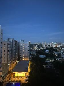 City View Studio Near Fuente Osmeña With Netflix WiFi Pool - Symfoni Nichols Bossa Tower 2