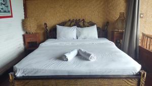 Phòng Giường Đôi Nhìn Ra Vườn (Double Room with Garden View)