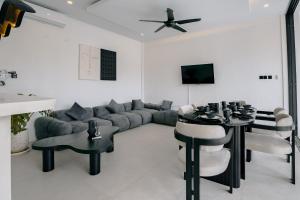 Spacious luxury Canggu villa 3BR crate cafe, beach 10min