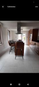 Comfortable family home with amazing Seaviews