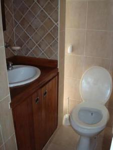 Casa tipo Dúplex en zona Golf de Pinamar, a 4 cuadras de la playa - Unidad B, De los Pingüinos y Sirenas